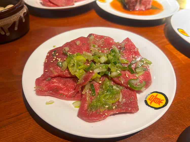 「焼肉屋 マルキ市場 中野店」の牛タンなかマルキ焼