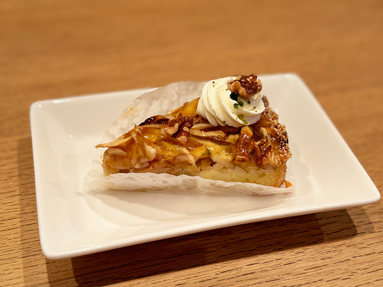 「タルト専門店 Anglaise」の紅玉リンゴのタルト