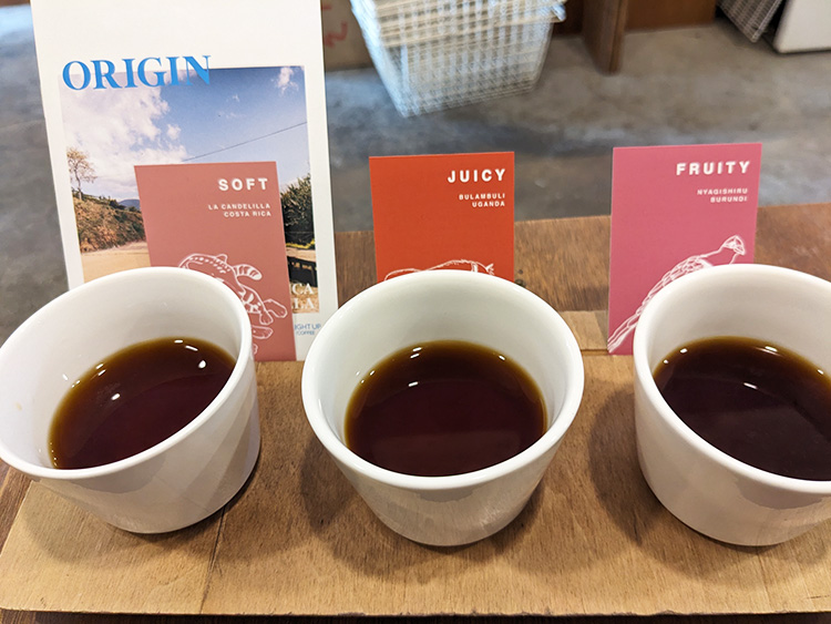 「LIGHT UP COFFEE 吉祥寺店」のテイスティングセット