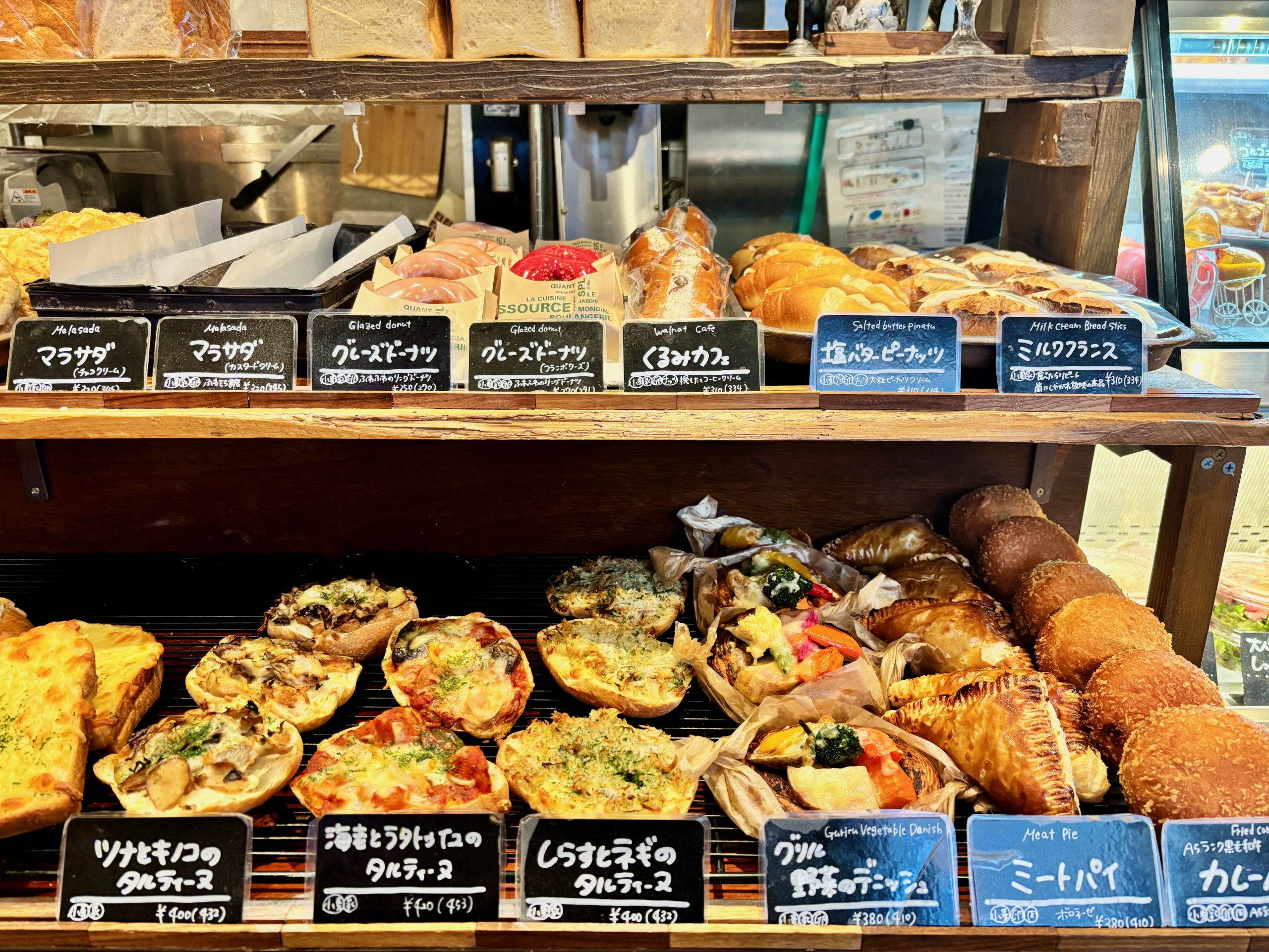 パンとビストロ 高円寺FLATのパン