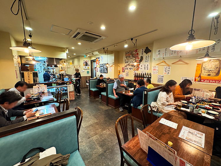 「玉河 三鷹店」店内