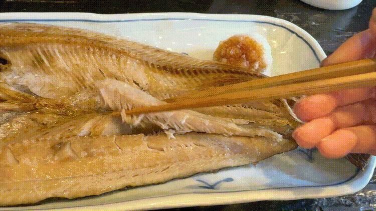 「定食あさひ」の岩手焼魚定食 ほっけGIF