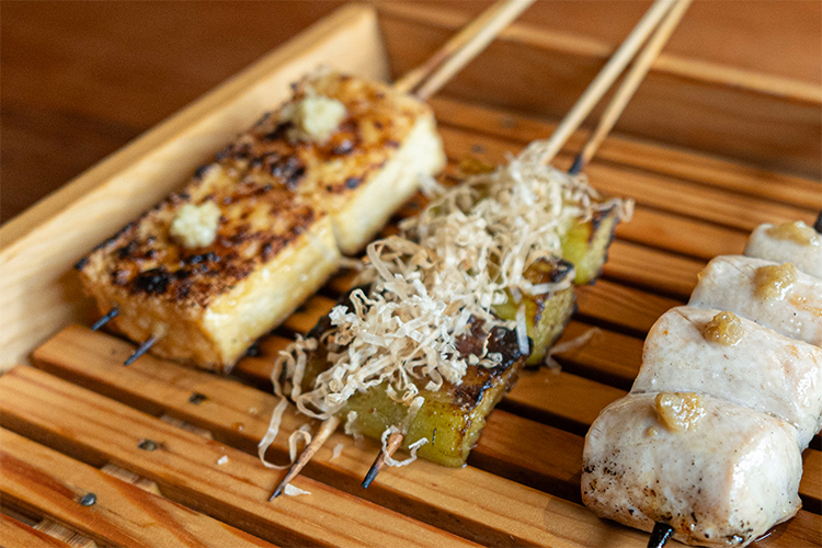 「焼鳥 七転八起」の赤茄子 熊本