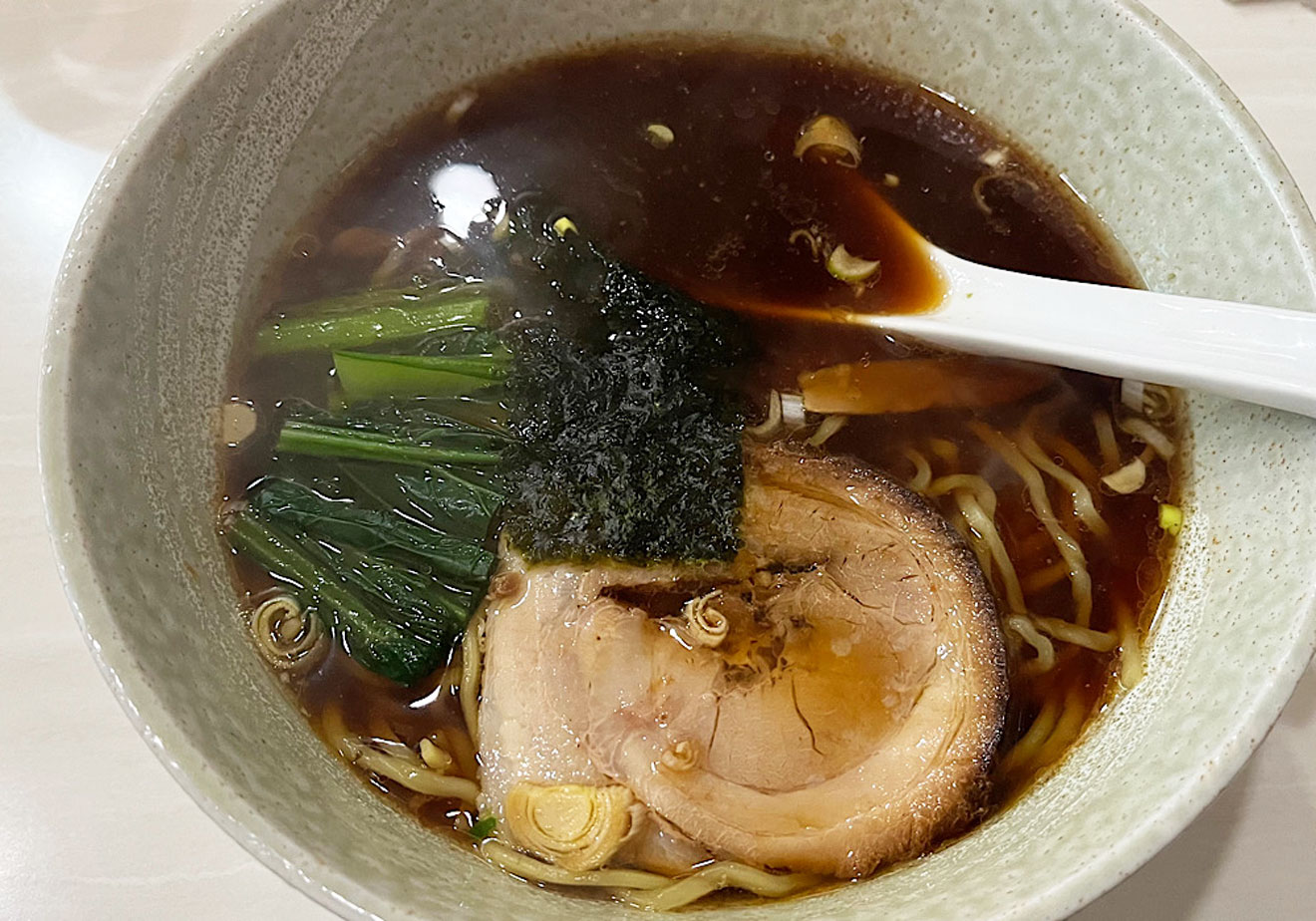 「ラーメン車屋」の標津鮭節ラーメン