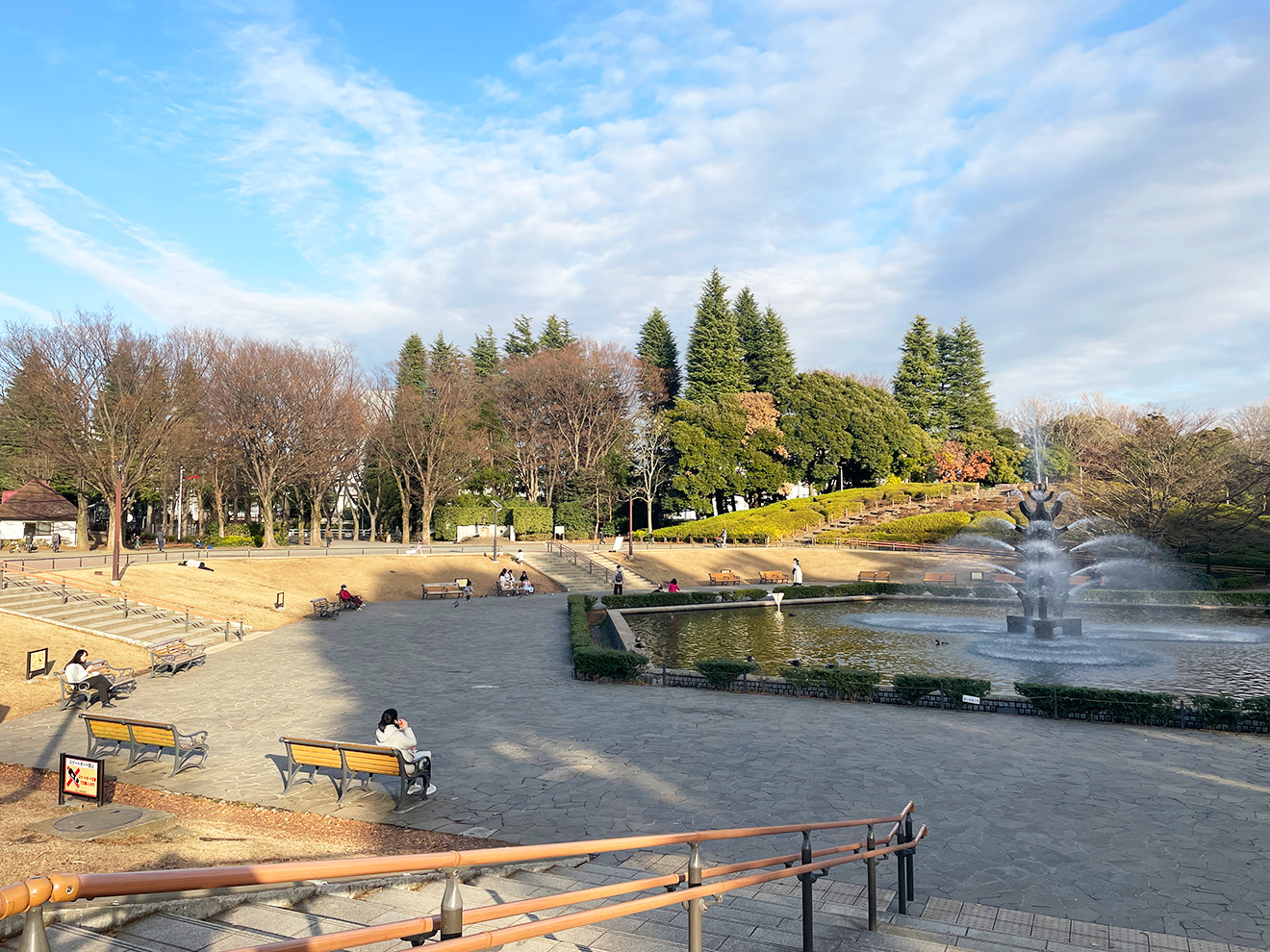 世田谷公園の噴水広場