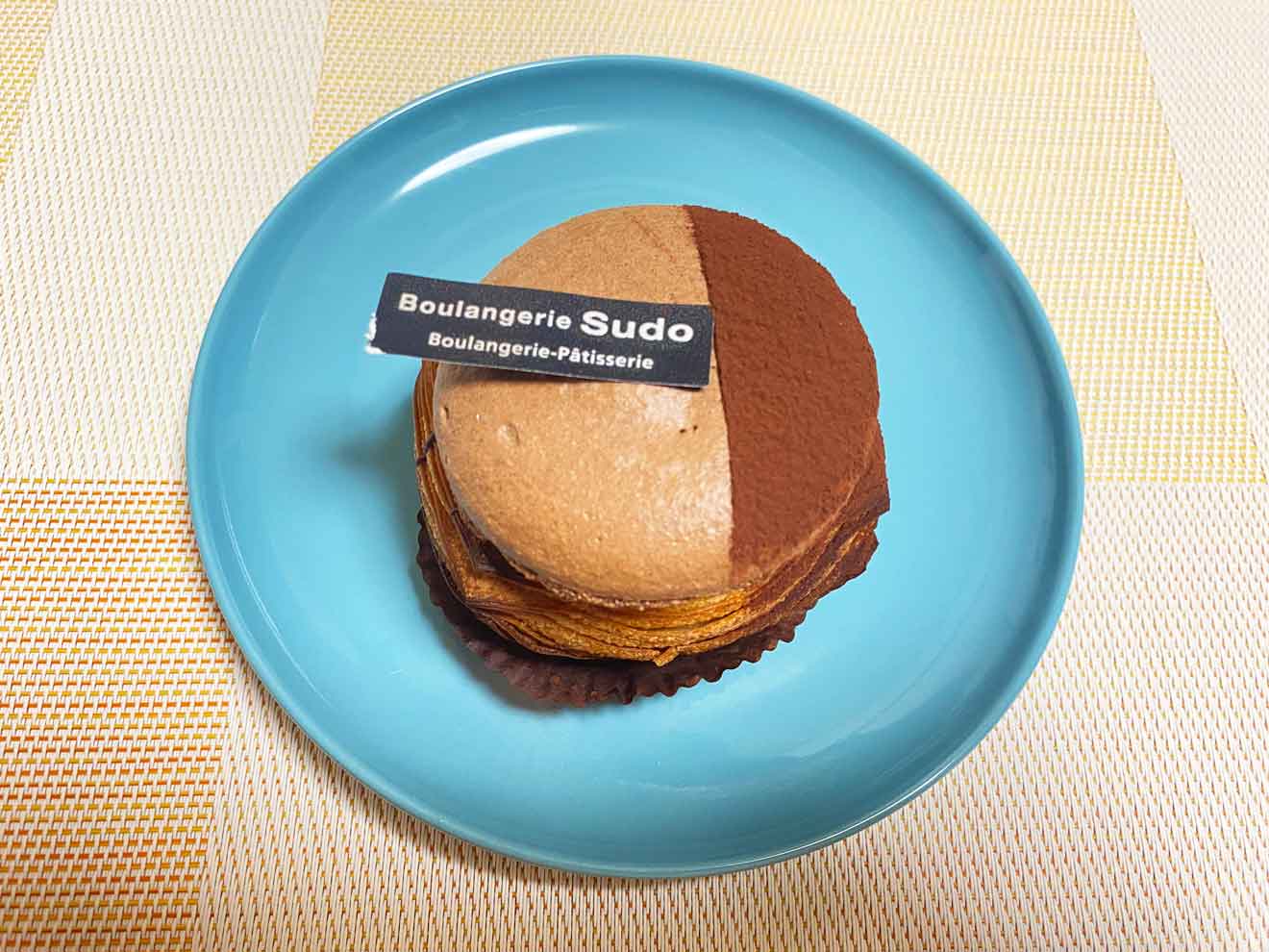 「Boulangerie Sudo」のマカロンショコラフランボワーズ