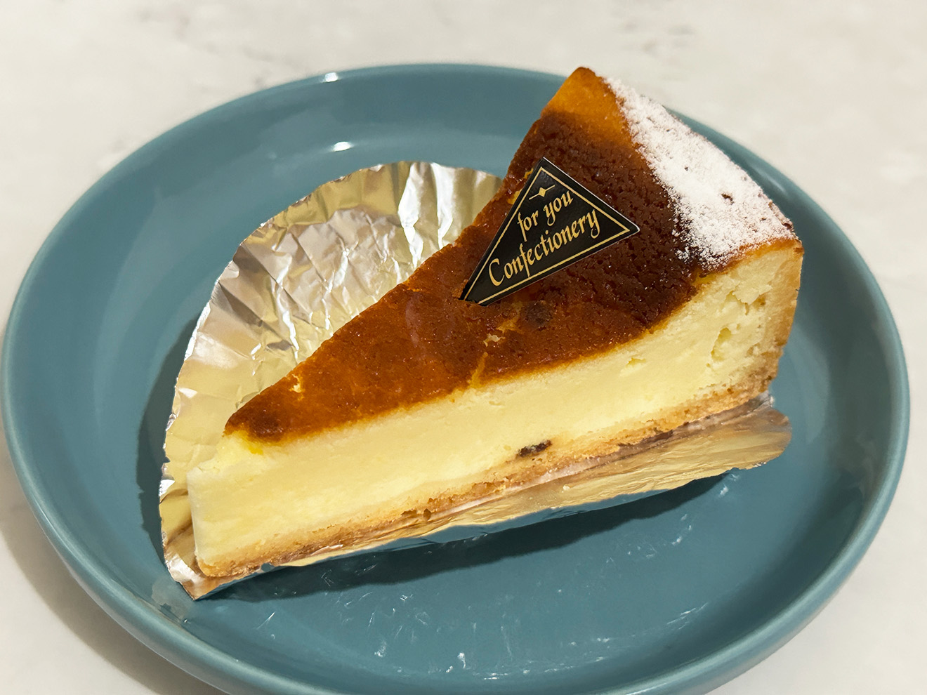 「アリマ洋菓子店」のチーズケーキ