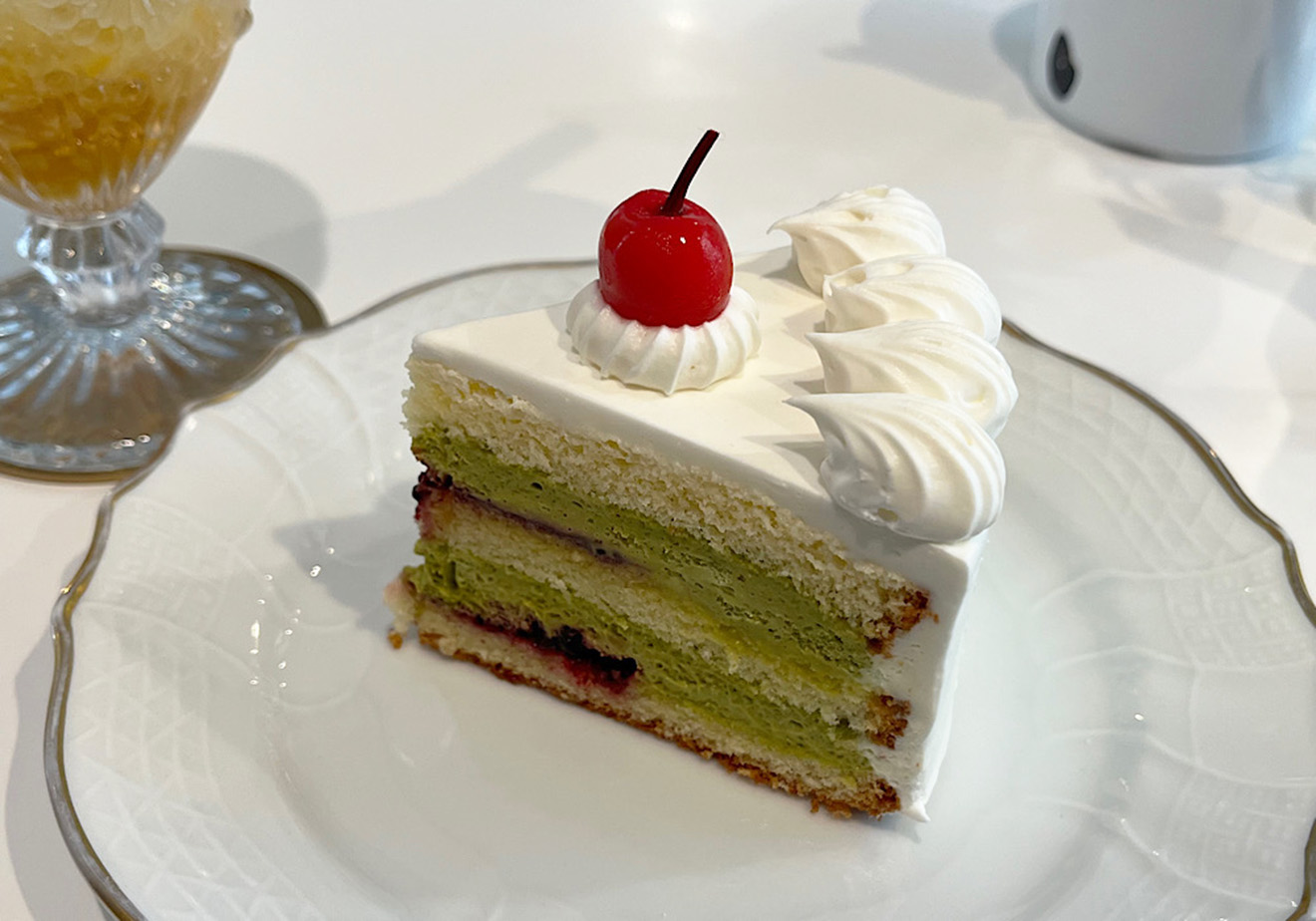 「シモキタシマイ」のピスタチオのケーキ