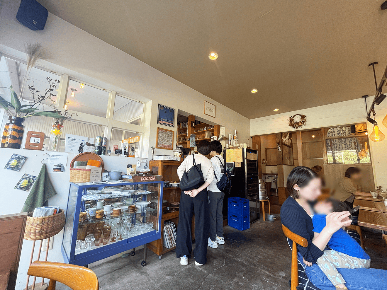 「coffee＆baked LOCASA」店内1