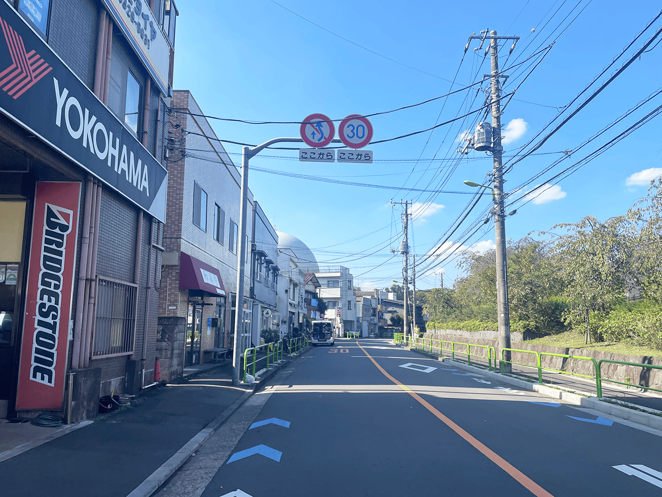 「coffee＆baked LOCASA」環八通り