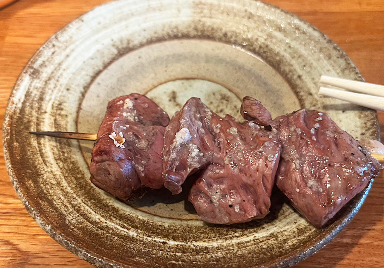 「もつ焼き炉来」のハツ