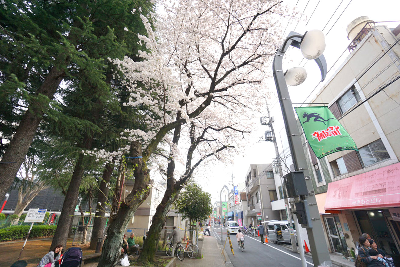 ウルトラマン商店街