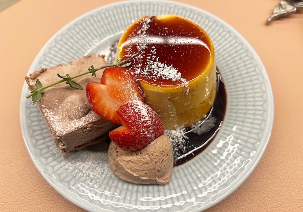 GUUUTARA COFFEEのプリン