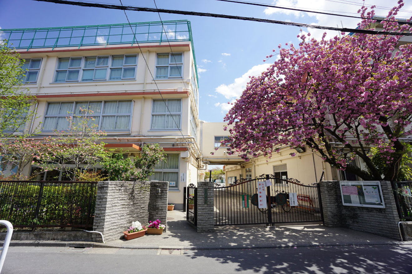 世田谷区山崎小学校