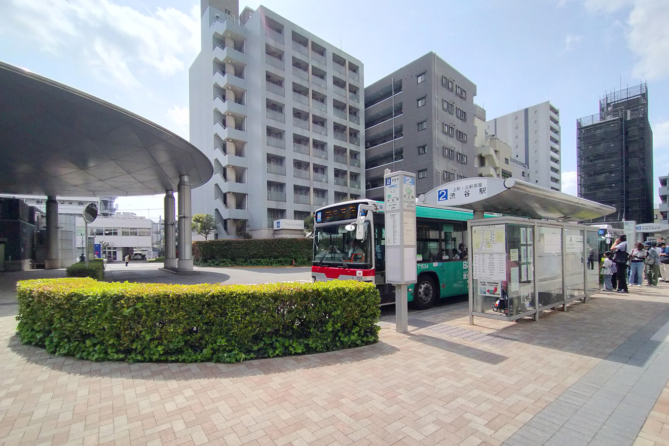 用賀駅西口ロータリー
