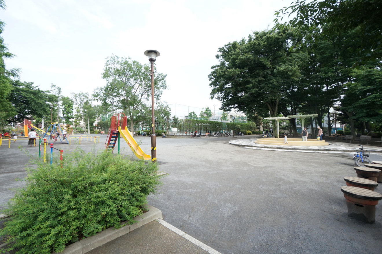 世田谷区立赤松公園