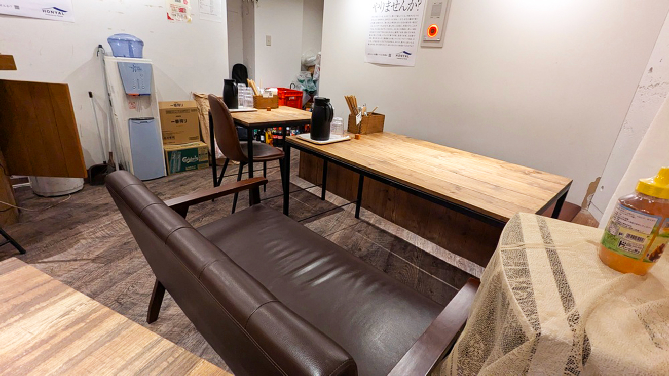 「Lani cafe＆bar」ソファー席