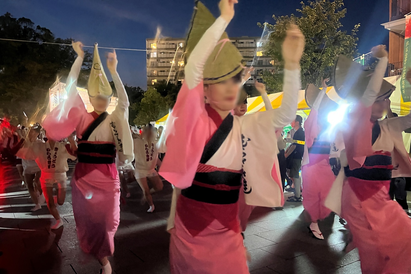 せたがやふるさと区民まつりの阿波踊り