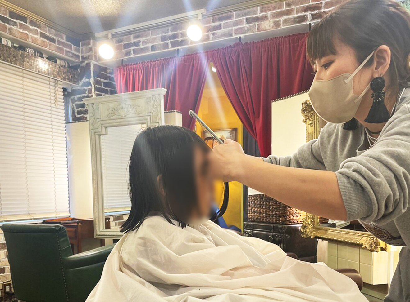 「The English Roses」娘のカット中
