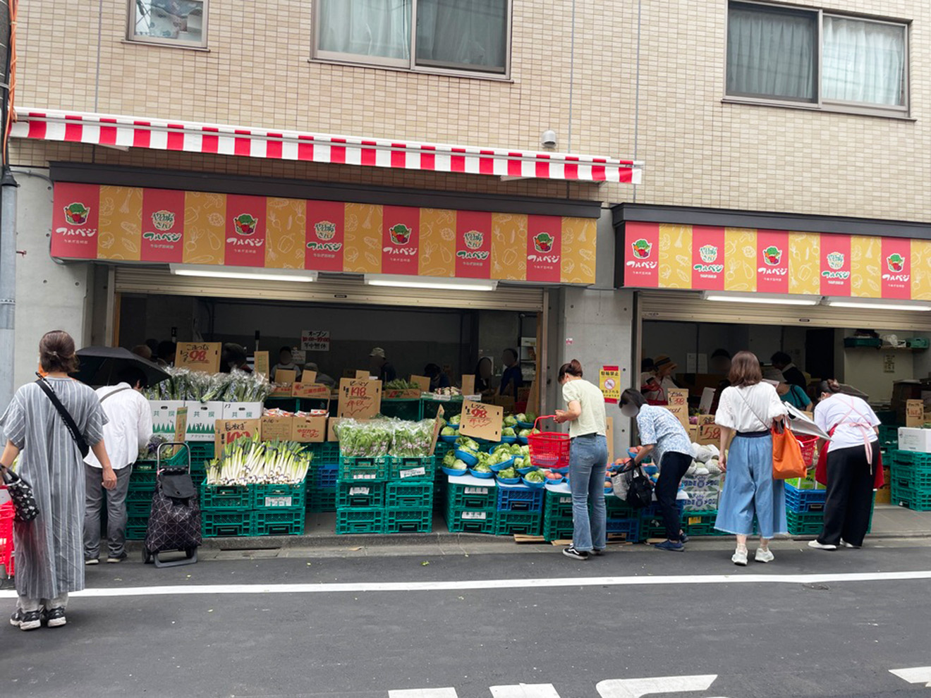 「フルベジ うめが丘村店」の様子