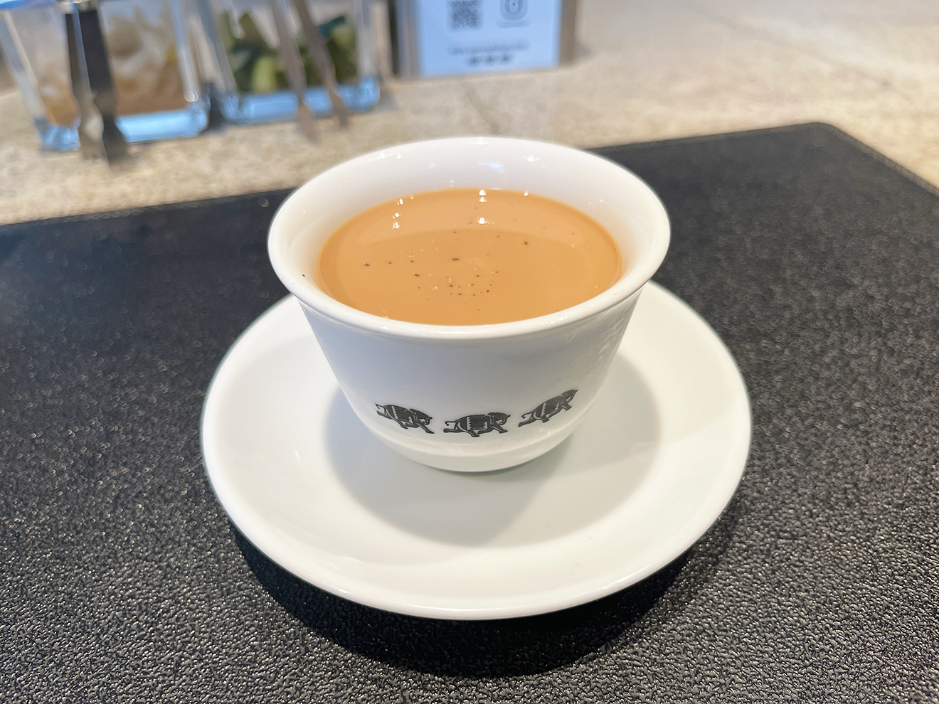 「SANZOU TOKYO」サービスのチャイ