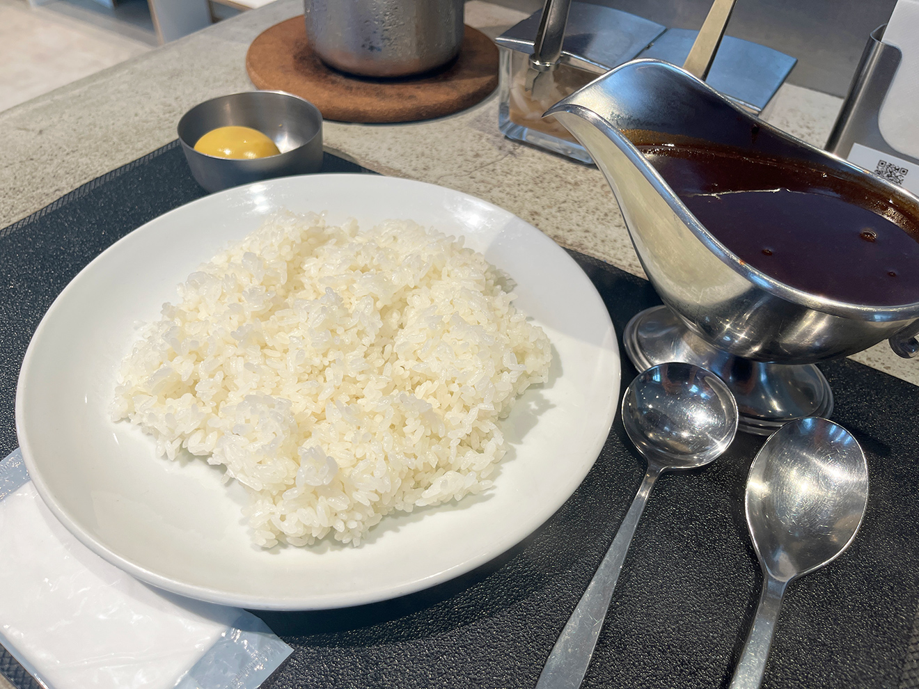 「SANZOU TOKYO」カシミールカレー